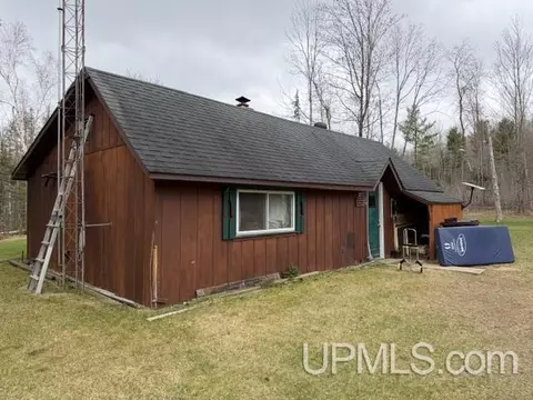 n16953 Spangenberg Road, Pembine, WI 54156