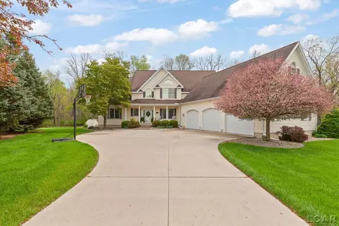 3754 Timberhill, Adrian, MI 49221