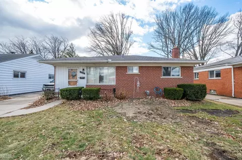 21612 Bon Brae, Saint Clair Shores, MI 48081