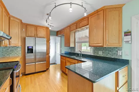 Kitchen - 331 Anthony, Adrian, MI 49221 photo 3 of 6