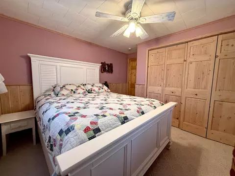 Bedroom - 4508 Mohawk, Gladwin, MI 48624 photo 2 of 15