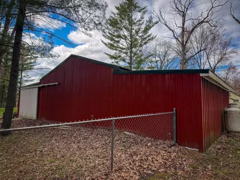 3042 E Stockwell, Harrison, MI 48625 photo 33