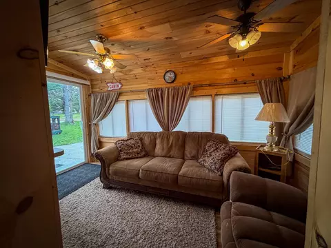 3042 E Stockwell, Harrison, MI 48625 photo 17