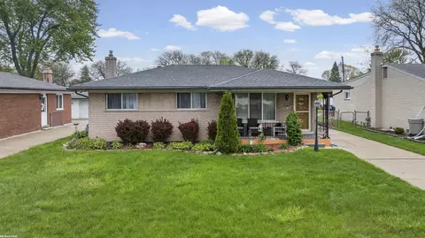 4757 Frazho, Warren, MI 48091