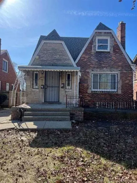 9776 E Outer, Detroit, MI 48213