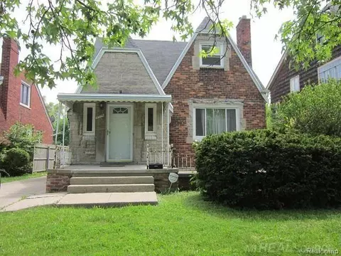 9776 E Outer, Detroit, MI 48213