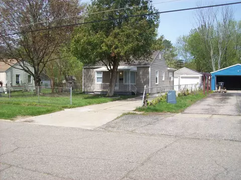 3243 Dakota, Flint, MI 48506