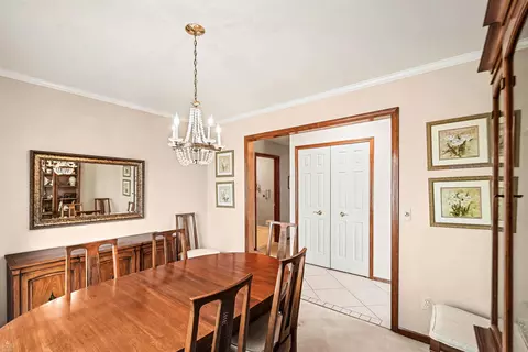 Dining - 47715 Beacon Sq, Macomb, MI 48044 photo 2 of 2