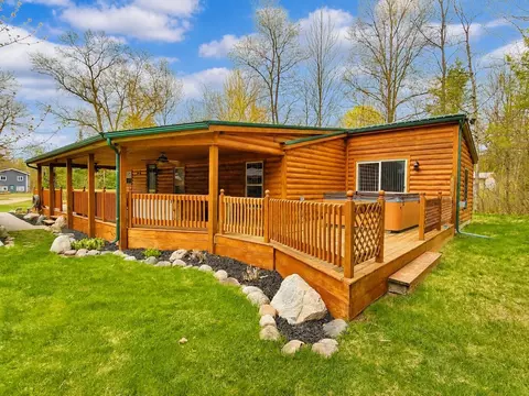 Exterior - 4628 N Filter, Harrison, MI 48625 photo 8 of 20