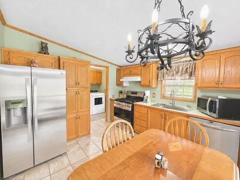 Kitchen - 4628 N Filter, Harrison, MI 48625 photo 2 of 3