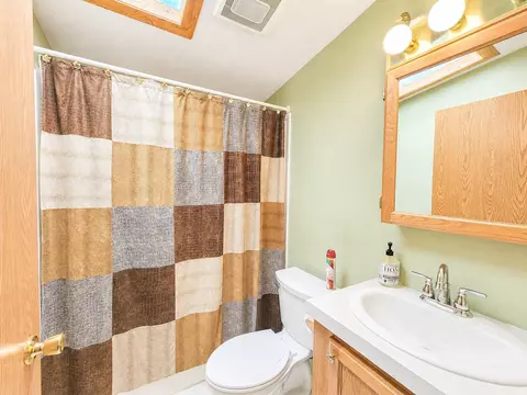 Bath - 4628 N Filter, Harrison, MI 48625 photo 2 of 2