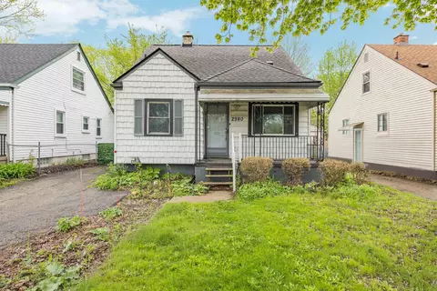 2980 Greenfield, Berkley, MI 48072