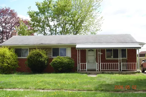 40252 Hamilton, Sterling Heights, MI 48313