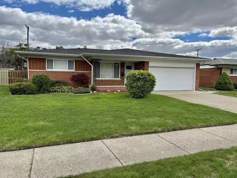 30830 Warner, Warren, MI 48092