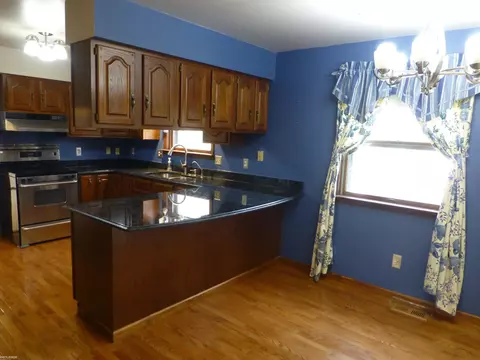 Kitchen - 67320 Hartway, Ray, MI 48096 photo 1 of 4