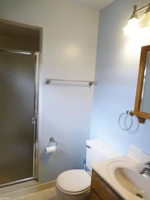 Bath - 67320 Hartway, Ray, MI 48096 photo 2 of 3