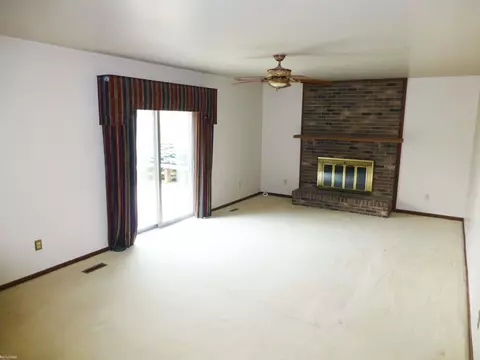 Living - 67320 Hartway, Ray, MI 48096 photo 1 of 6