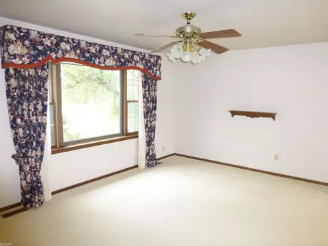 Living - 67320 Hartway, Ray, MI 48096 photo 6 of 6