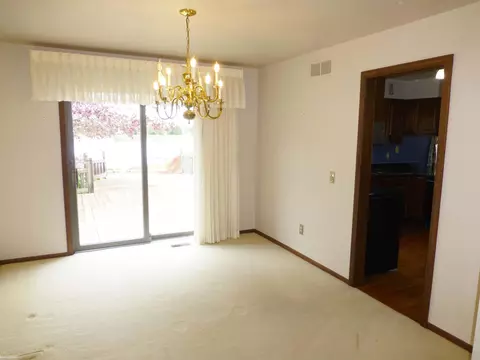 Dining - 67320 Hartway, Ray, MI 48096 photo 1 of 2