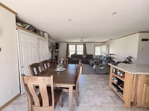 Dining - 2020 E Long Lk, Harrison, MI 48625 photo 2 of 3