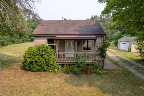 4370 N Eastman, Midland, MI 48642