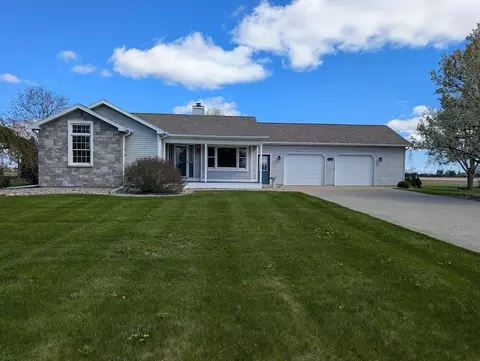 285 Delta, Freeland, MI 48623