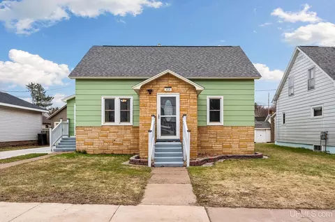 414 Peninsula, Negaunee, MI 49866