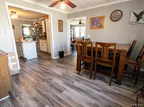Dining - 319 Maple, Munising, MI 49862 photo 1 of 2
