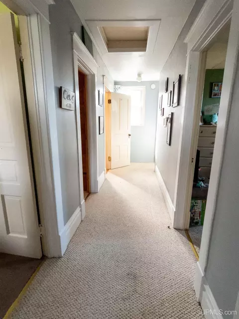 Entry Way - 319 Maple, Munising, MI 49862 photo 5 of 5