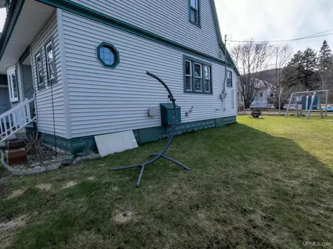 Exterior - 319 Maple, Munising, MI 49862 photo 8 of 10