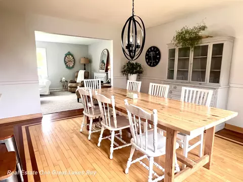 Dining - 14815 Boynton, Hemlock, MI 48626 photo 4 of 4