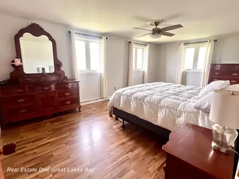 Bedroom - 14815 Boynton, Hemlock, MI 48626 photo 1 of 5