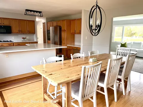 Dining - 14815 Boynton, Hemlock, MI 48626 photo 3 of 4