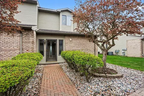 47 Harbour Vw, Linwood, MI 48634