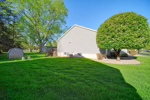 Exterior - 2463 Orient, Adrian, MI 49221 photo 8 of 8