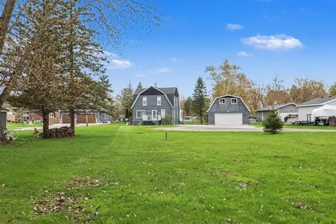 3371 Old Kawkawlin, Bay City, MI 48706