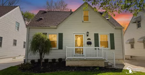 3457 Woodside, Dearborn, MI 48124