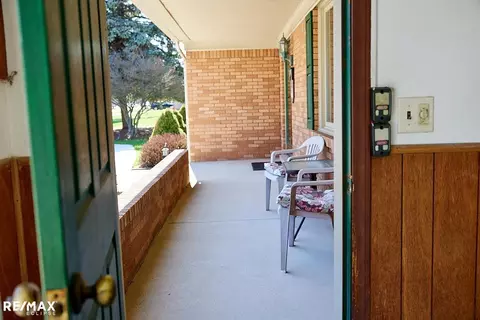 Exterior - 2557 Chicago Rd, Warren, MI 48092 photo 10 of 11