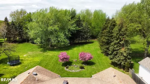 Exterior - 2557 Chicago Rd, Warren, MI 48092 photo 2 of 11