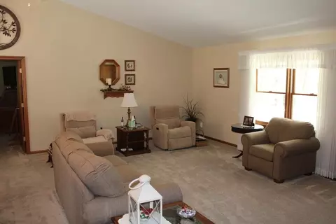 Living - 1452 Byfield, Harrison, MI 48625 photo 2 of 2