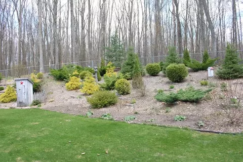Exterior - 1452 Byfield, Harrison, MI 48625 photo 10 of 18