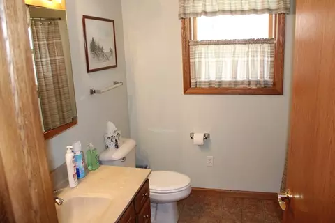 Bath - 1452 Byfield, Harrison, MI 48625 photo 3 of 4
