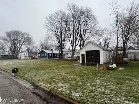 345 S Mary, Marine City, MI 48039