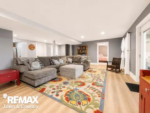 Living - 4564 Hamilton, Gladwin, MI 48624 photo 7 of 8