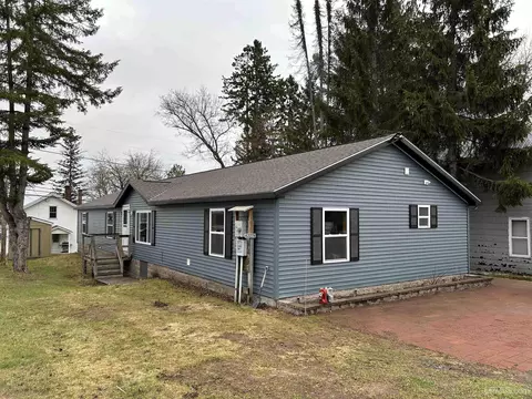 42274 N Hancock, Chassell, MI 49916