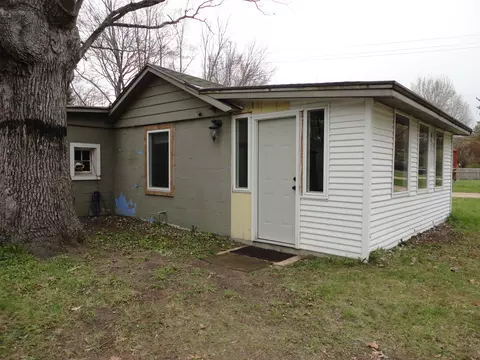 305 Maple, Lake, MI 48632