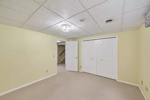 Bedroom - 2209 Mapleleaf, Midland, MI 48640 photo 5 of 8