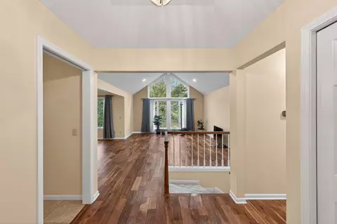 Entry Way - 2209 Mapleleaf, Midland, MI 48640 photo 4 of 4