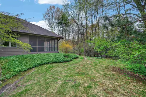Exterior - 2209 Mapleleaf, Midland, MI 48640 photo 12 of 15