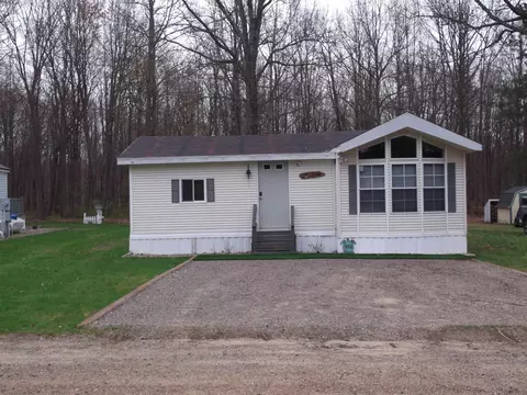 2221 Grass Lk, Lake, MI 48632